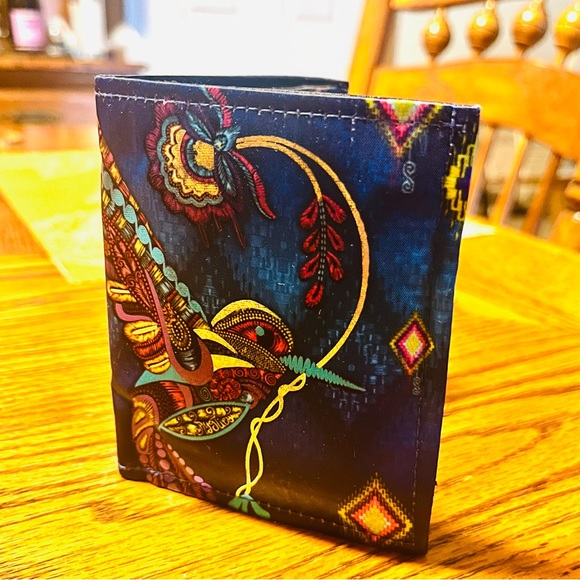 Hummingbird wallet - Picture 3 of 8